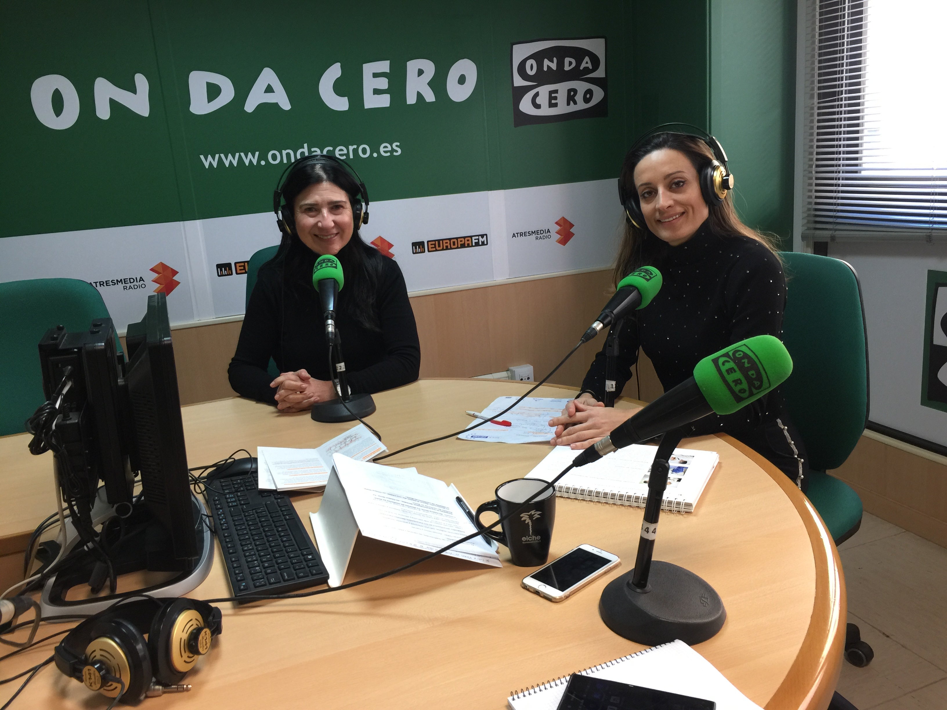 "El implante es la mejor opción para recuperar piezas dentales" "El implante es la mejor opción para recuperar piezas dentales"