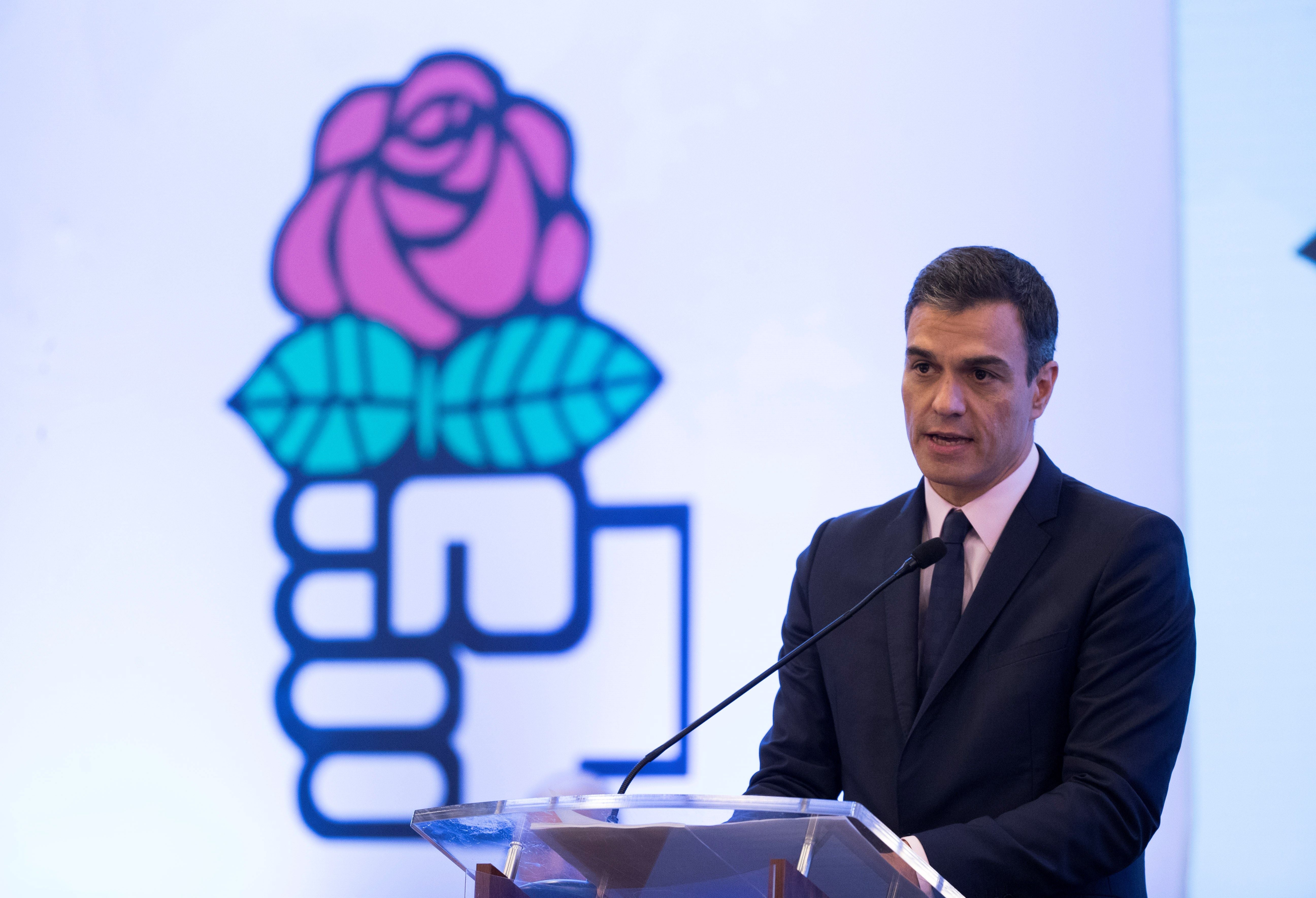 La tertulia: ¿Por qué Pedro Sánchez no convoca elecciones si los datos del CIS son reales? La tertulia: ¿Por qué Pedro Sánchez no convoca elecciones si los datos del CIS son reales?