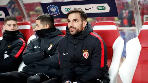Cesc Fàbregas, en el banquillo Cesc Fàbregas, en el banquillo