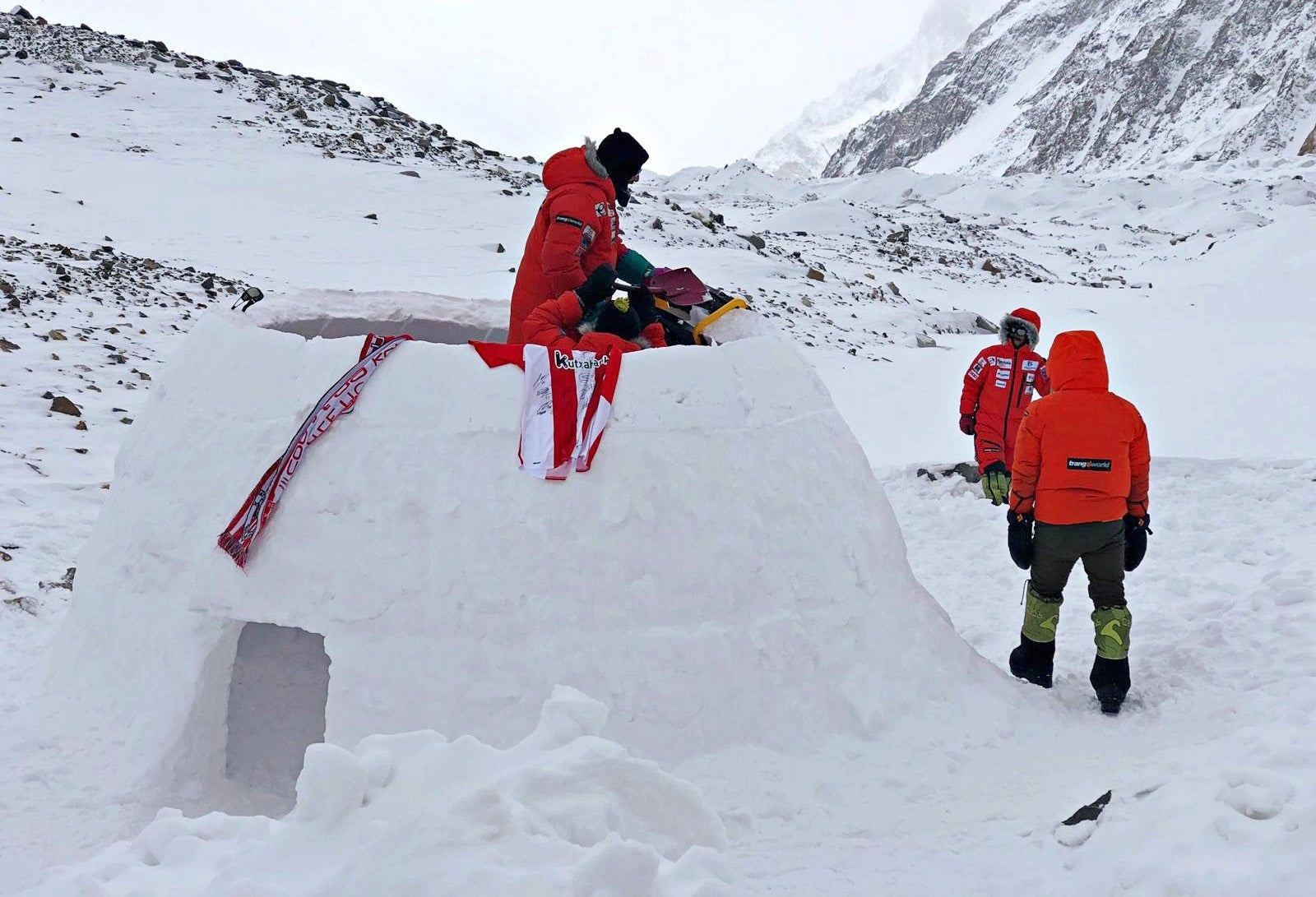 Aventura: ¿Por qué es casi imposible escalar el K2 en invierno? episode artwork