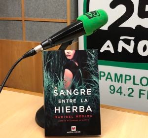 Sangre entre la hierba Sangre entre la hierba