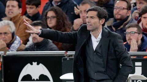 El entrenador del Valencia, Gica Craioveanu. 