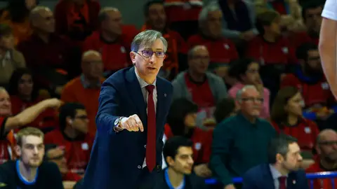 El entrenador Moncho Fernández. El entrenador Moncho Fernández.