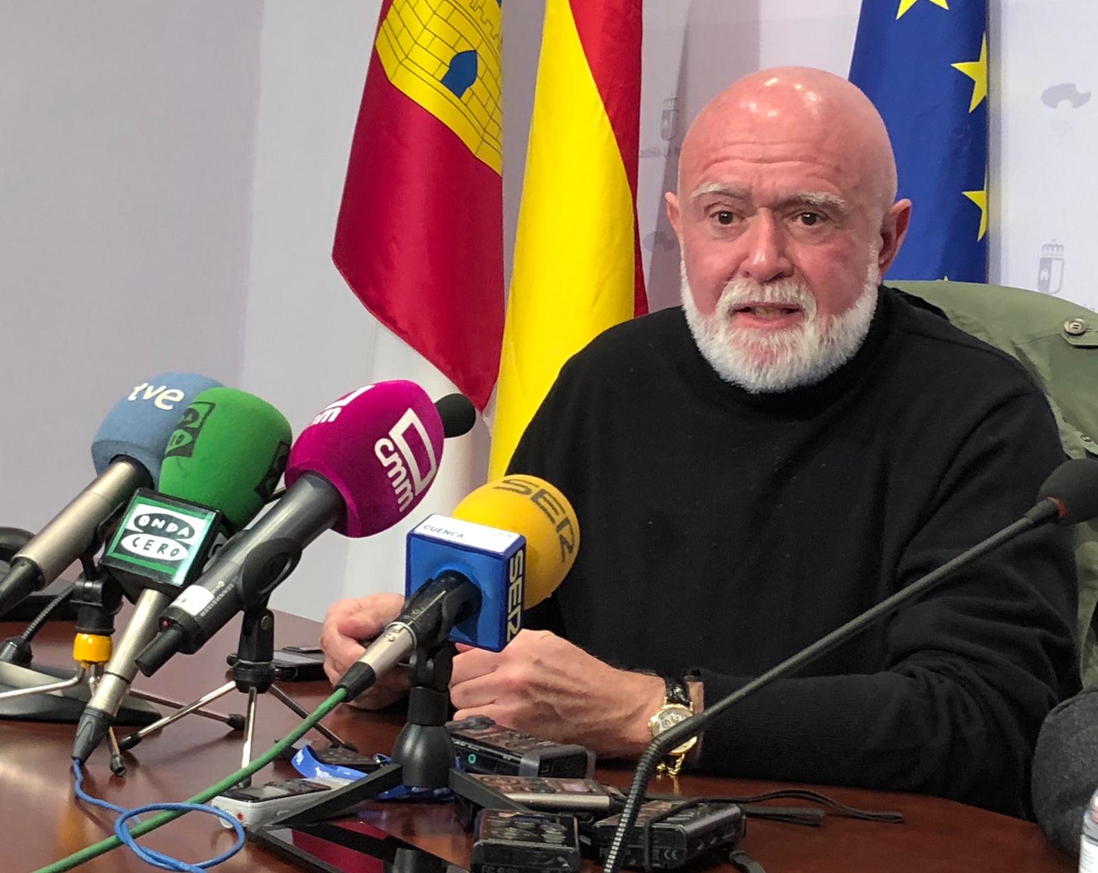 Inauguración de la muestra Roberto Polo en la Iglesia de la Santa Cruz de Cuenca,con el mecenas que da nombre a la colección Inauguración de la muestra Roberto Polo en la Iglesia de la Santa Cruz de Cuenca,con el mecenas que da nombre a la colección