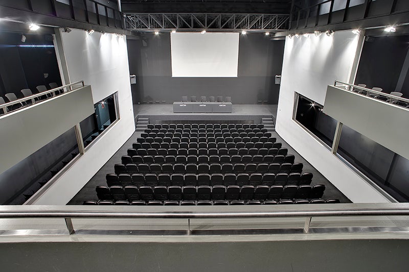 David Chipperfield se incorpora al jurado del concurso para elegir el Palacio de Congresos de Elche David Chipperfield se incorpora al jurado del concurso para elegir el Palacio de Congresos de Elche