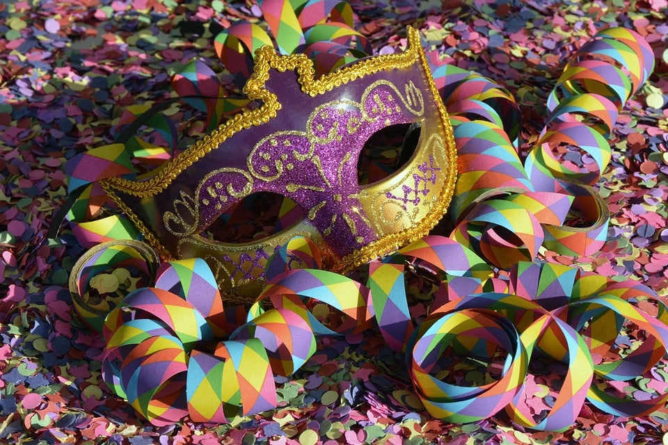 Milka se lleva el premio del Carnaval de Las Palmas disfrazada de cebra Milka se lleva el premio del Carnaval de Las Palmas disfrazada de cebra