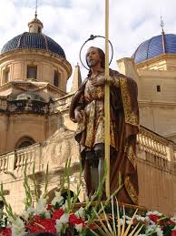 Elche celebra San Agatángelo con Serenata, Fiesta Infantil, Ofrenda Floral y Procesión Elche celebra San Agatángelo con Serenata, Fiesta Infantil, Ofrenda Floral y Procesión