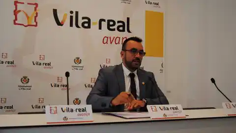 L´alcalde José Benlloch ha isit al pas del comunicat de Mujeres en Igualdad de Vila-real. L'alcalde José Benlloch assegura que es registrarà però depén dels funcionaris, al tractar-se d'un tràmit burocràtic.