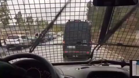 Suspenden de funciones a un guardia civil por el pol&eacute;mico v&iacute;deo del traslado de los presos del 'proc&eacute;s'