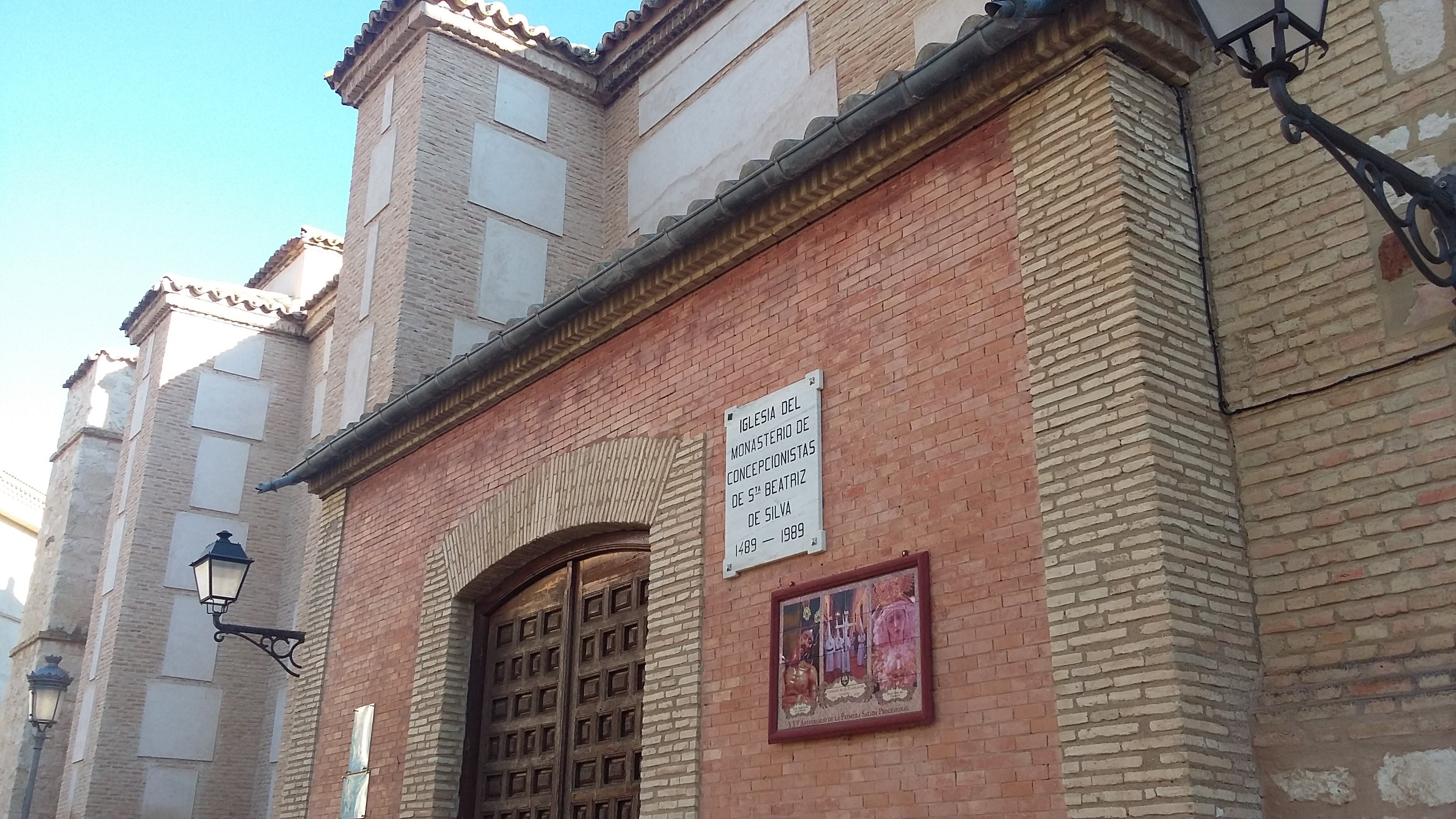 Actuaciones para sensibilizar sobre el Convento de las Terreras Actuaciones para sensibilizar sobre el Convento de las Terreras