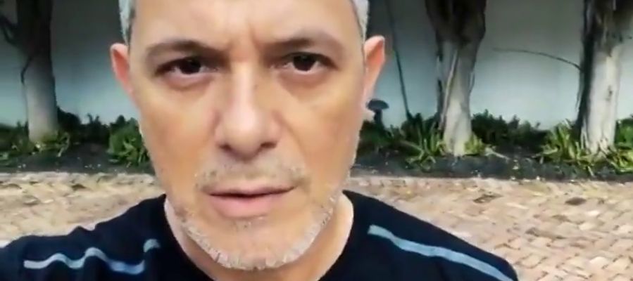 Alejandro Sanz, Luis Fonsi, J Balvin y otros artistas animan en un vídeo a los venezolanos a "resistir" contra Maduro Alejandro Sanz, Luis Fonsi, J Balvin y otros artistas animan en un vídeo a los venezolanos a "resistir" contra Maduro