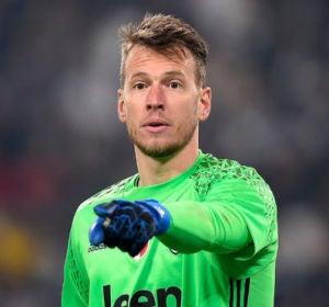 El portero del Valencia, Neto. El portero del Valencia, Neto.