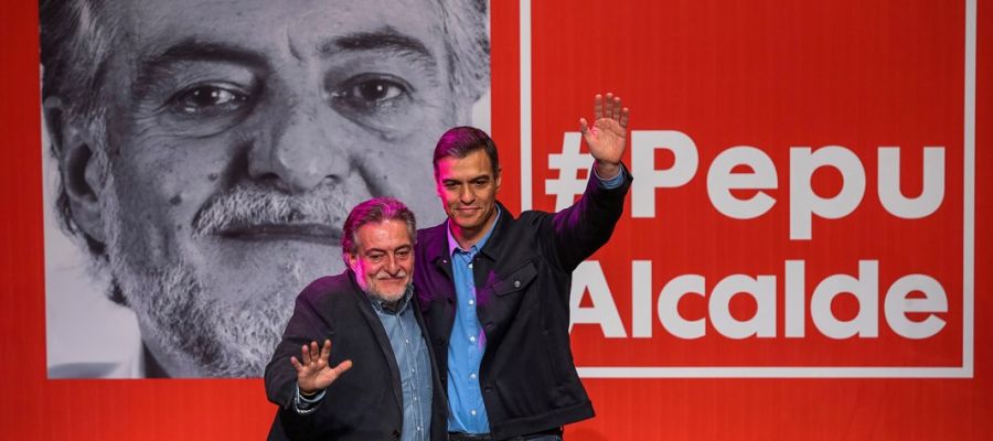 Pepu Hernández y Pedro Sánchez Pepu Hernández y Pedro Sánchez