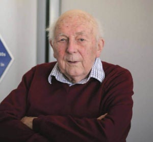 Stewart Adams, creador del ibuprofeno Stewart Adams, creador del ibuprofeno