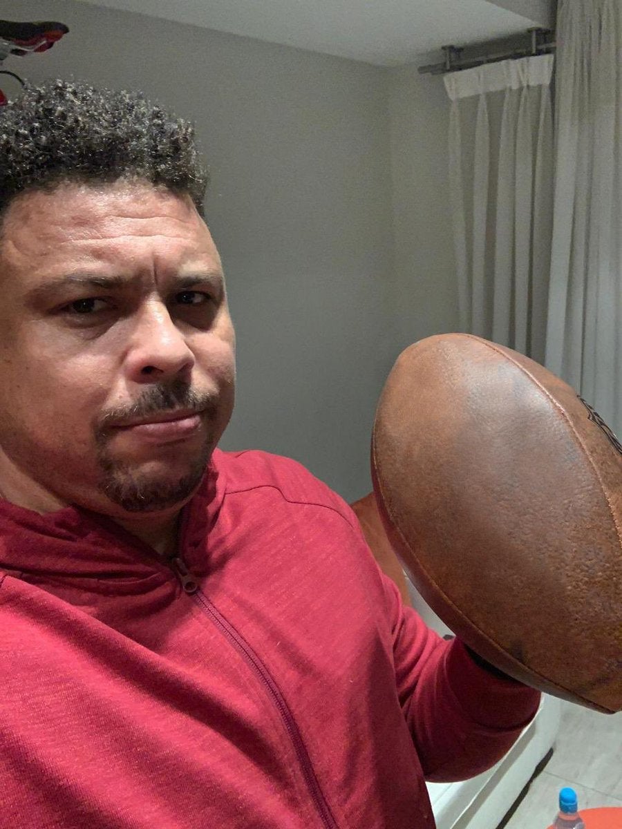 El viral tuit de Ronaldo Nazario en el que critica el fútbol americano por la Super Bowl El viral tuit de Ronaldo Nazario en el que critica el fútbol americano por la Super Bowl
