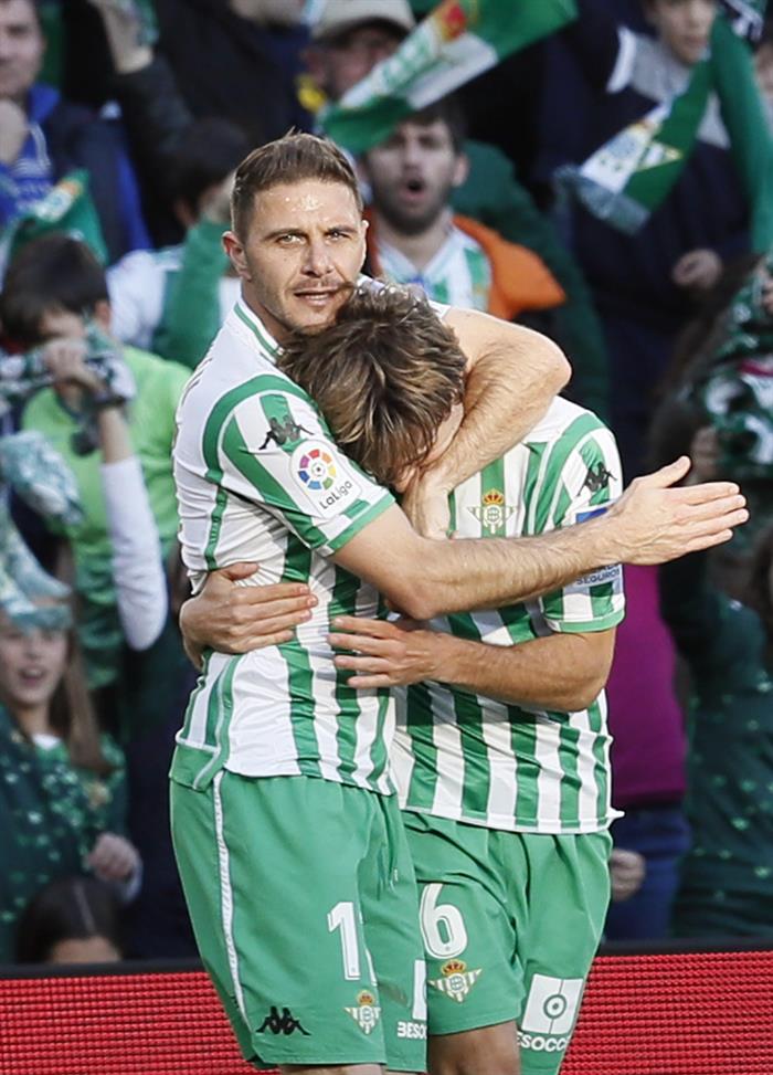 Sergio Canales: "Sabía que mi llegada al Betis tenía que ser para dar un salto" Sergio Canales: "Sabía que mi llegada al Betis tenía que ser para dar un salto"