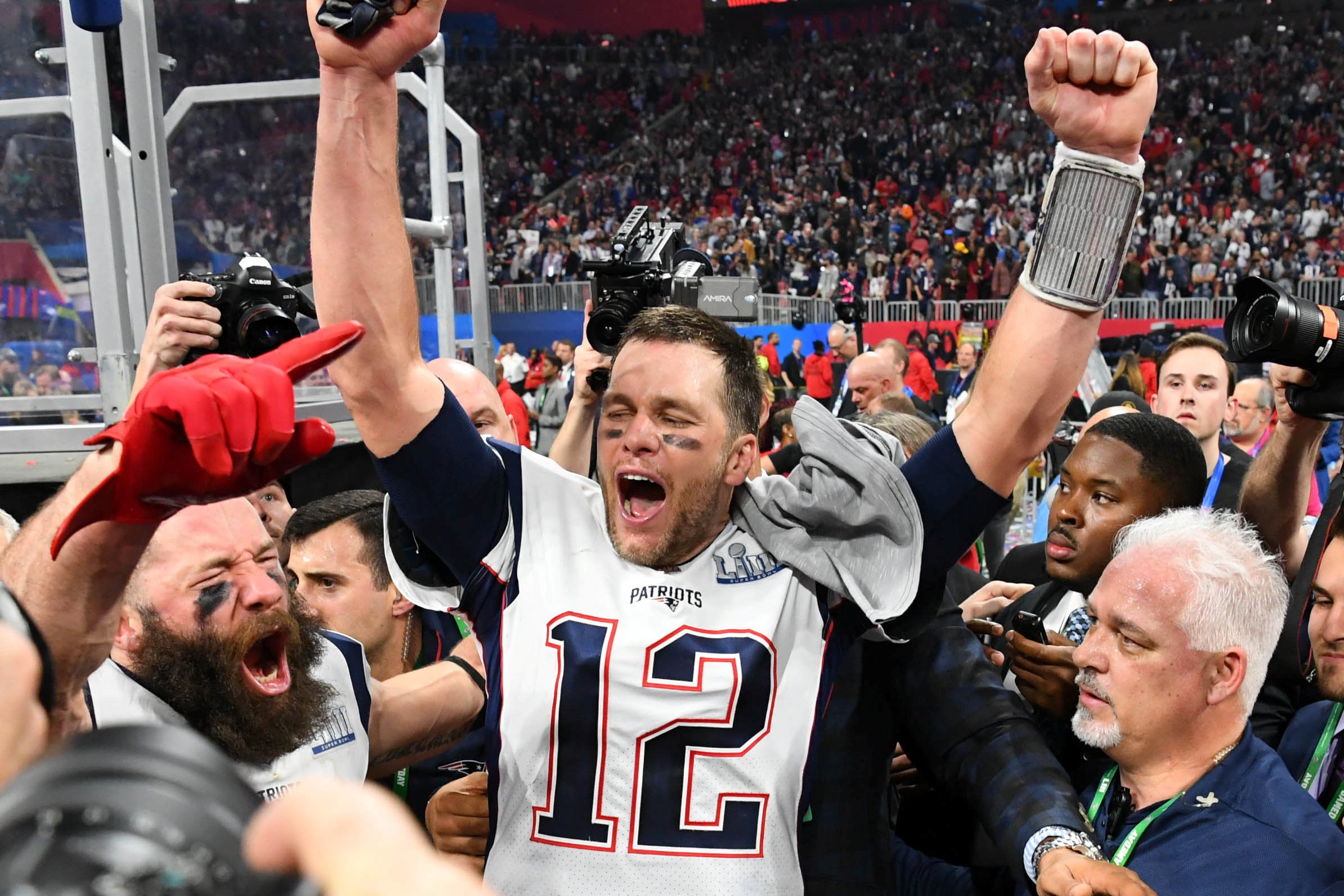 Los Patriots de Tom Brady se proclaman campeones de la Super Bowl tras ganar a los Rams Los Patriots de Tom Brady se proclaman campeones de la Super Bowl tras ganar a los Rams
