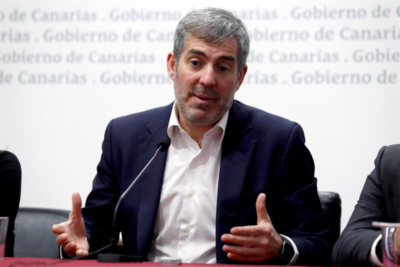 Clavijo se desmarca de Sánchez y cree que acceder a las peticiones de los independentistas es darles legitimidad Clavijo se desmarca de Sánchez y cree que acceder a las peticiones de los independentistas es darles legitimidad