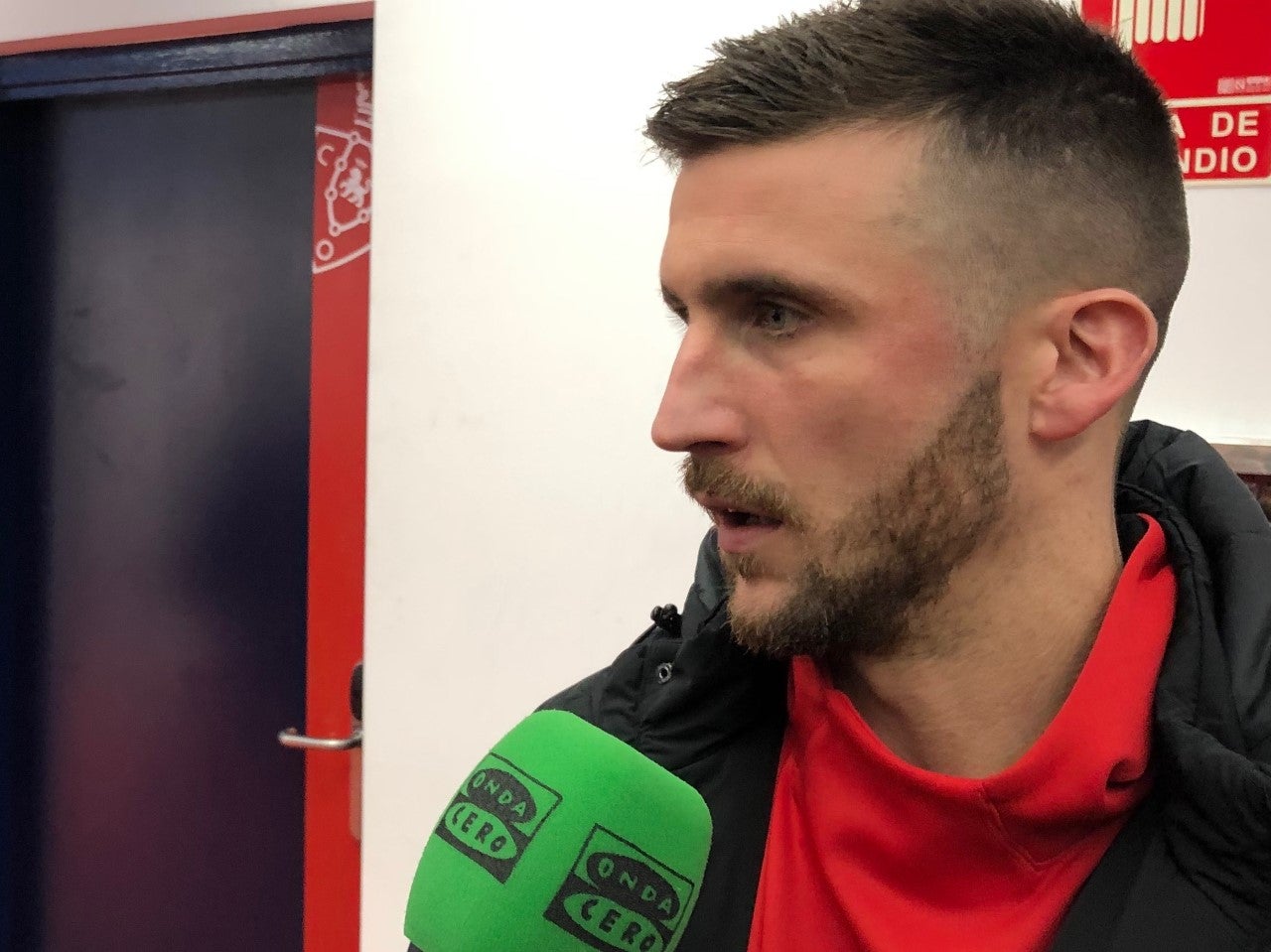 Oier: “Hemos hecho un partido más rácano que otras veces, pero el punto es merecido” Oier: “Hemos hecho un partido más rácano que otras veces, pero el punto es merecido”