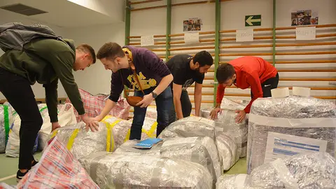 La Facultad de Educación suspende el viaje a los campamentos de Tinduf La Facultad de Educación suspende el viaje a los campamentos de Tinduf