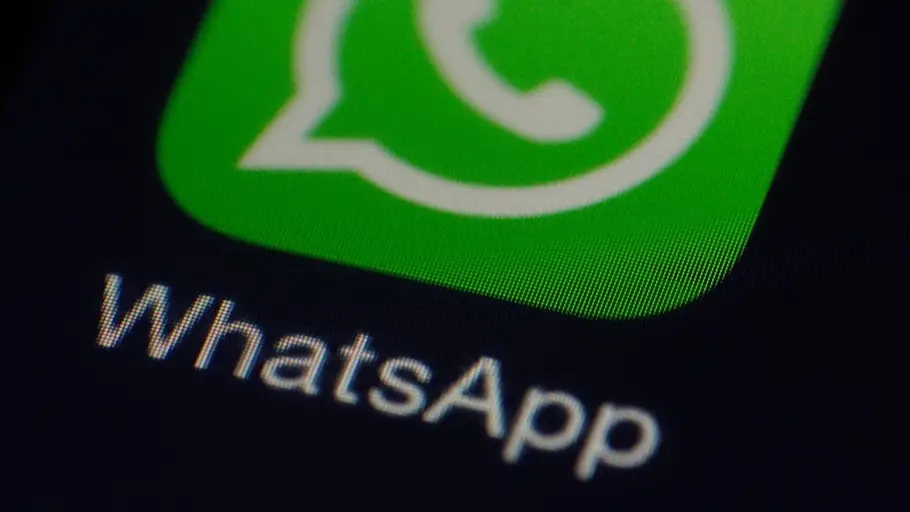 WhatsApp WhatsApp