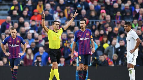 El VAR, en un Cl&aacute;sico