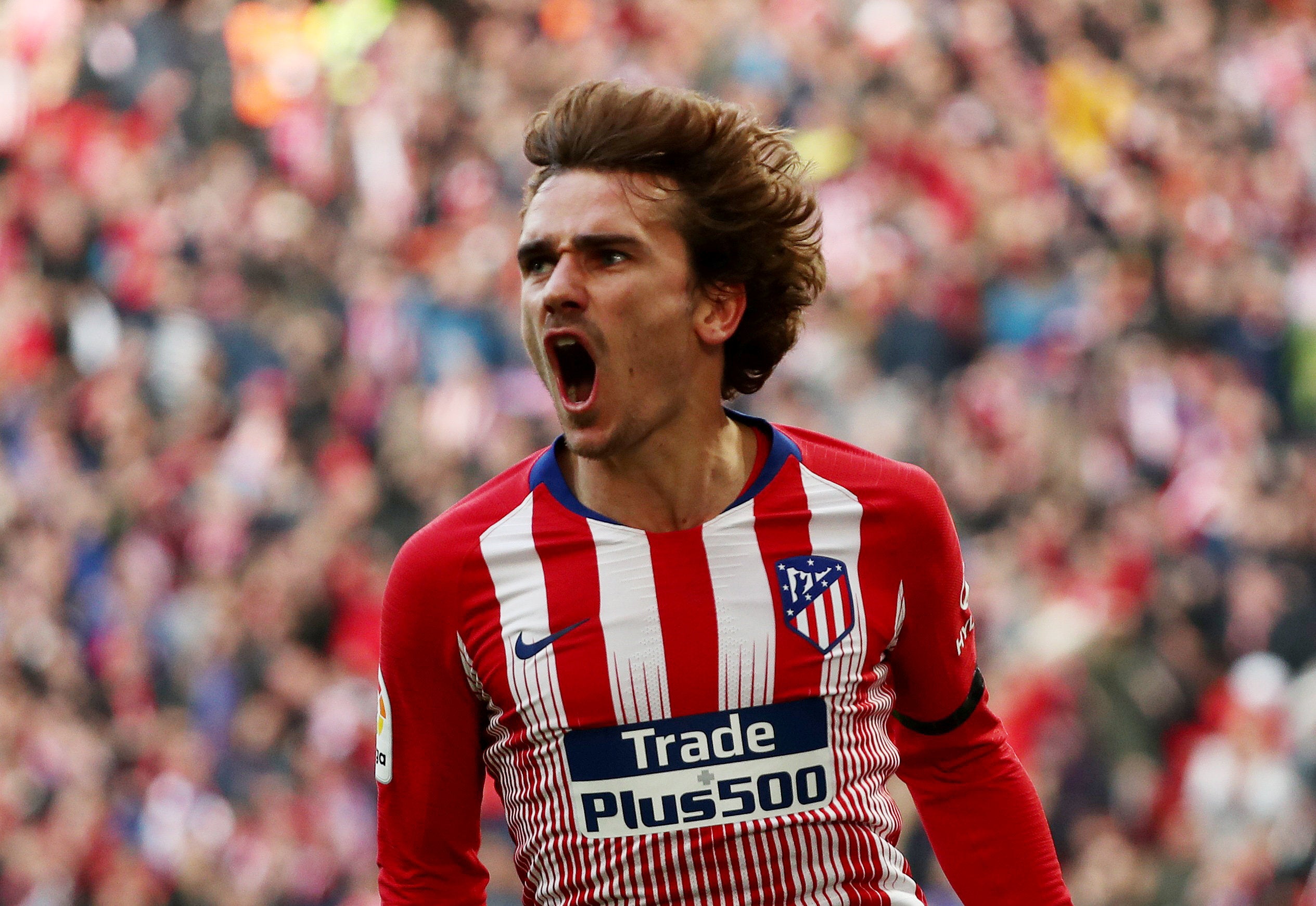 Griezmann rescata al Atlético en un mal partido ante el Rayo en Vallecas Griezmann rescata al Atlético en un mal partido ante el Rayo en Vallecas
