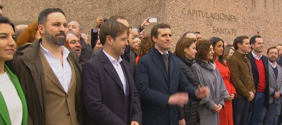 Vox, PP y Ciudadanos en la madrileña plaza de Colón Vox, PP y Ciudadanos en la madrileña plaza de Colón