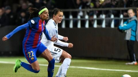 Andressa Alves, durante un partido del Barcelona femenino