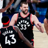 Marc Gasol, en su debut como jugador de los Toronto Raptors Marc Gasol, en su debut como jugador de los Toronto Raptors