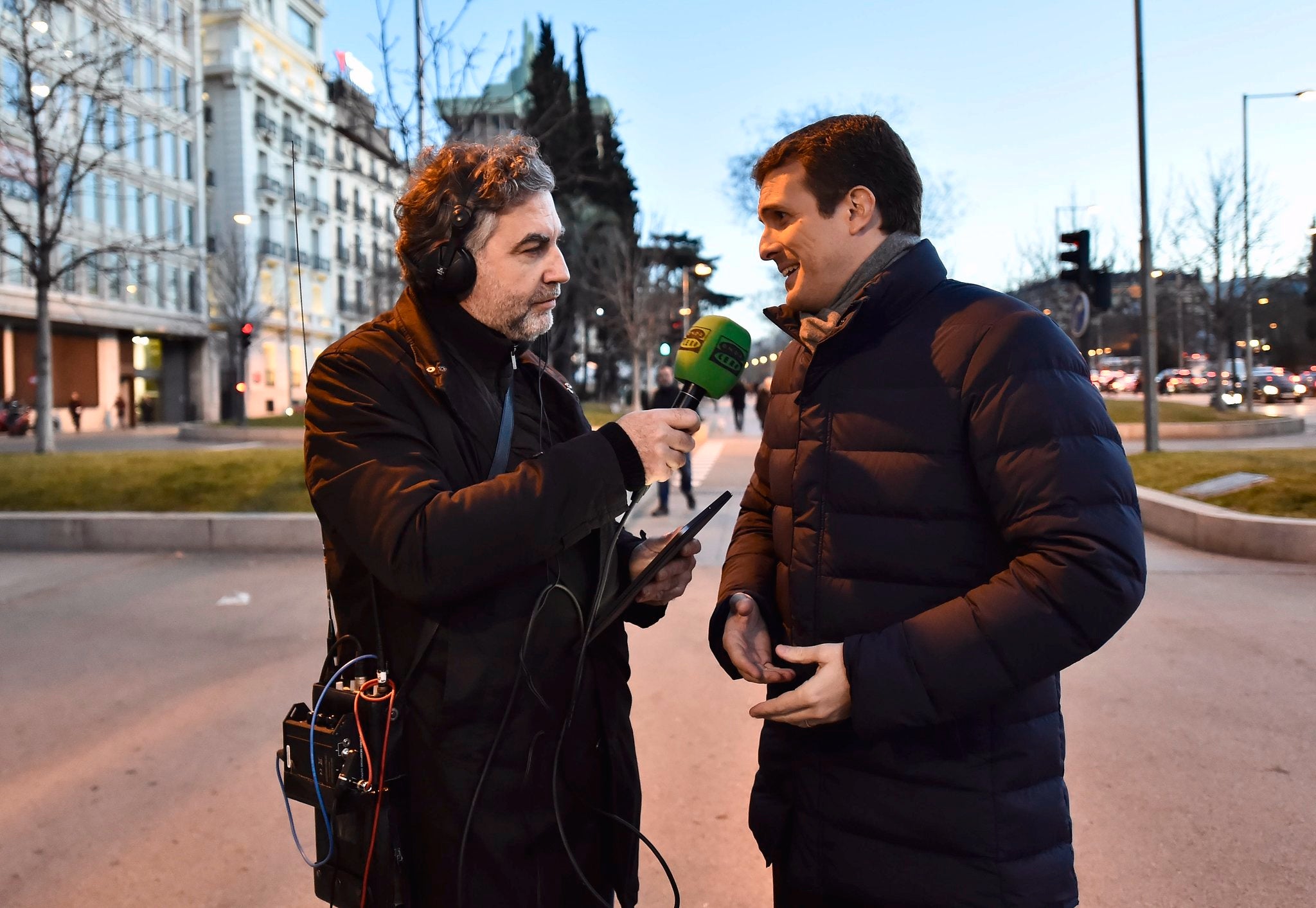 Pablo Casado: "No descartamos la moción de censura a Pedro Sánchez, pero no da la suma para ganarla" Pablo Casado: "No descartamos la moción de censura a Pedro Sánchez, pero no da la suma para ganarla"