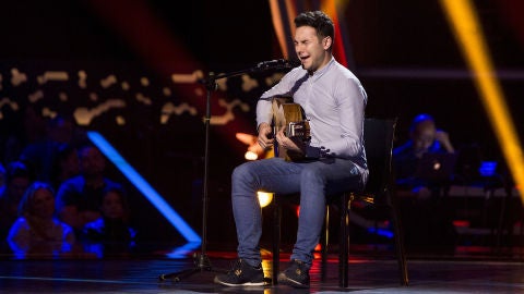 Kiko Pe&ntilde;a canta &lsquo;L&aacute;grimas negras&rsquo; en las &lsquo;Audiciones a ciegas&rsquo; de &lsquo;La Voz&rsquo;