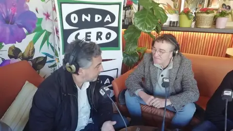 Javier Ruiz Taboada, con Alsina Javier Ruiz Taboada, con Alsina