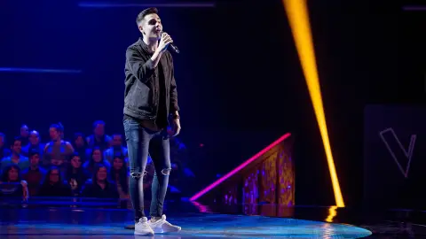 Juanjo García canta ‘Y ahora’ en las ‘Audiciones a ciegas’ de ‘La Voz’ ACTUACIÓN JUANJO GARCÍA | AUDICIONES A CIEGAS