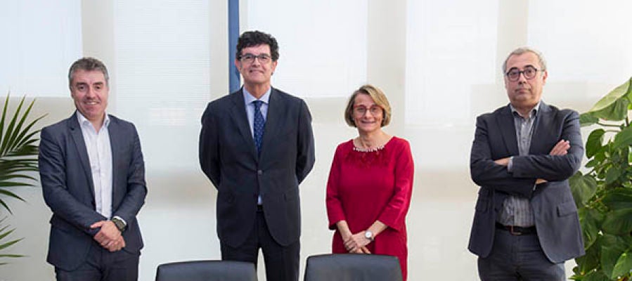 FOBESA y la UJI renuevan el convenio de colaboración para dotar de becas al alumnado residente en Benicàssim FOBESA y la UJI renuevan el convenio de colaboración para dotar de becas al alumnado residente en Benicàssim