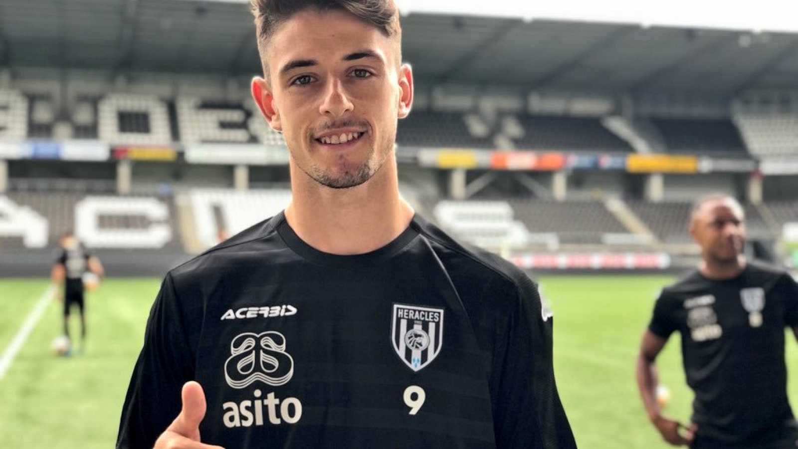 Adrián Dalmau: "Si el Real Madrid presiona arriba puede hacer daño al Ajax" Adrián Dalmau: "Si el Real Madrid presiona arriba puede hacer daño al Ajax"