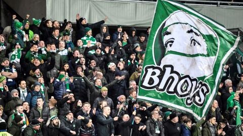 Aficionados del Celtic, durante un partido de Europa League