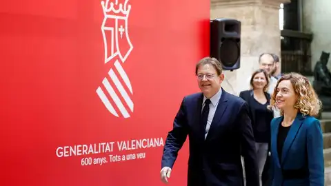 Puig y Batet llegando a la primera reunión de la Comisión Bilateral. COMISIÓN BILATERAL COMUNITAT VALENCIANA