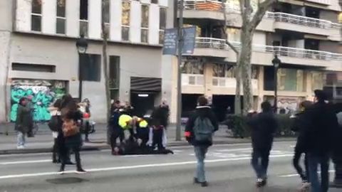 Primer detenido en la manifestaci&oacute;n de los independentistas en Barcelona