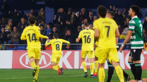 Fornals celebra su gol ante el Sporting