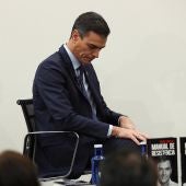 El presidente del Gobierno, Pedro Sánchez, durante la presentación de su libro 