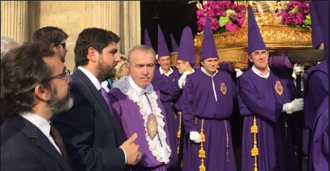 López Miras pide al PSOE de Pedro Sánchez y Diego Conesa que "deje de tocar las narices" López Miras pide al PSOE de Pedro Sánchez y Diego Conesa que "deje de tocar las narices"