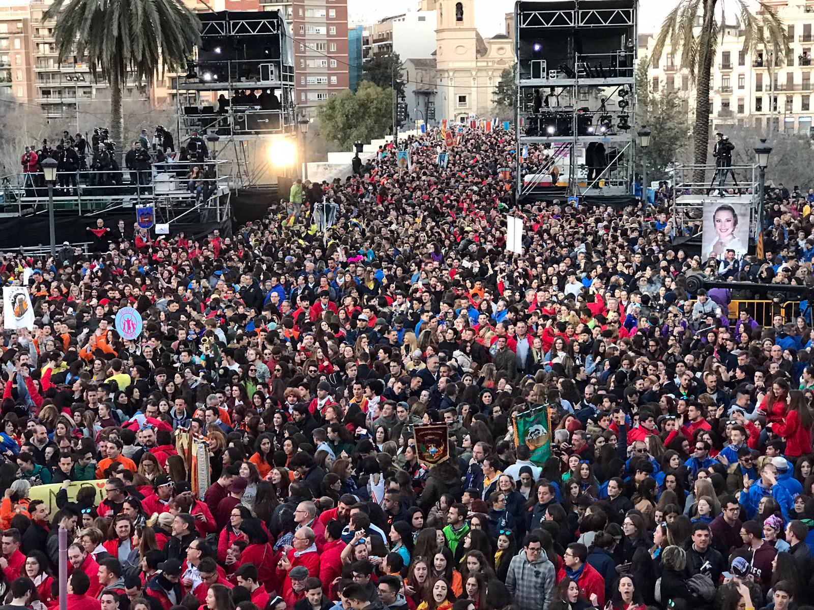 Metrovalencia ofrece trenes especiales con motivo de la Crida Metrovalencia ofrece trenes especiales con motivo de la Crida