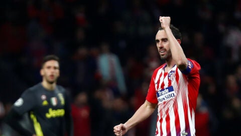 Diego God&iacute;n celebra su gol contra la Juventus