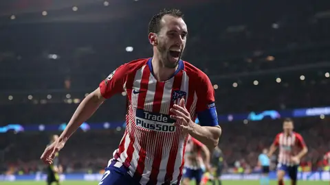 Diego Godín celebra un gol Diego Godín celebra un gol