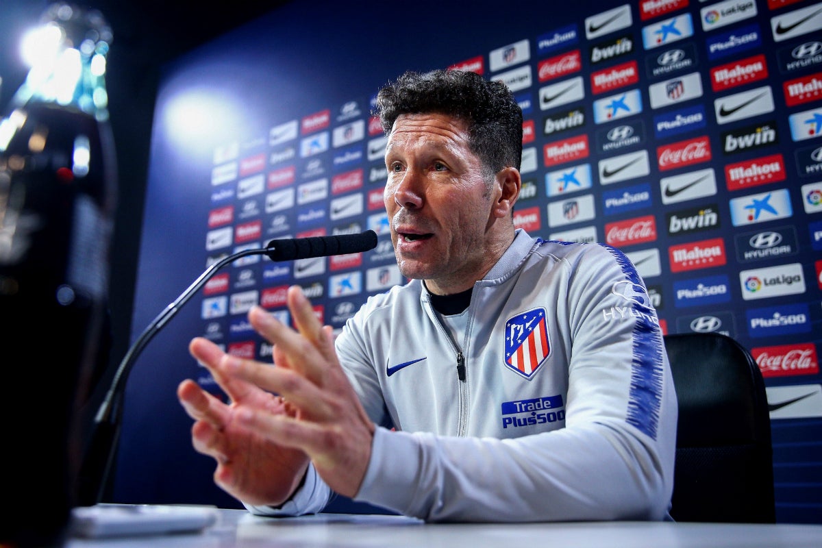 Simeone pide perdón por su celebración ante la Juventus: "Me disculpo una vez más con la gente que se haya sentido ofendida" Simeone pide perdón por su celebración ante la Juventus: "Me disculpo una vez más con la gente que se haya sentido ofendida"
