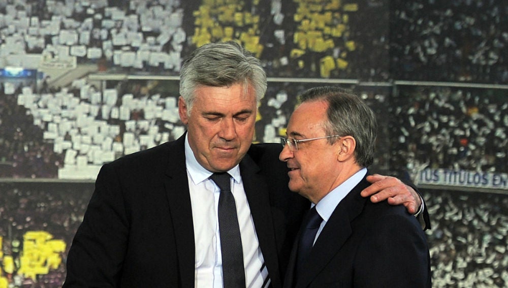 Carlo Ancelotti, con Florentino Pérez
