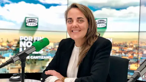 María Rueda pertenece a la cuarta generación del conocido Almacén de Pontejos María Rueda pertenece a la cuarta generación del conocido Almacén de Pontejos