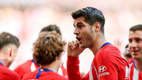 Morata le 'dedica' su gol al VAR