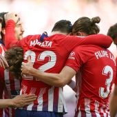 Los jugadores del Atlético celebran el gol de Morata ante el Villarreal